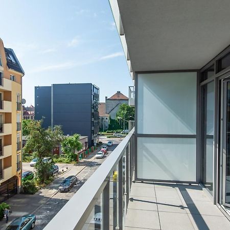 Super-Apartamenty Presidential Suite Poznan Bagian luar foto