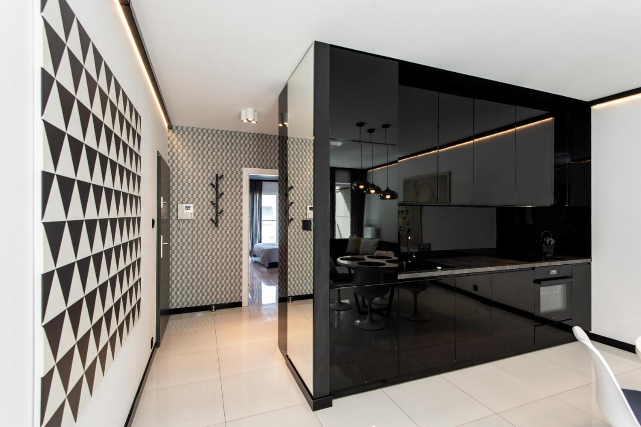 Super-Apartamenty Presidential Suite Poznan Bagian luar foto