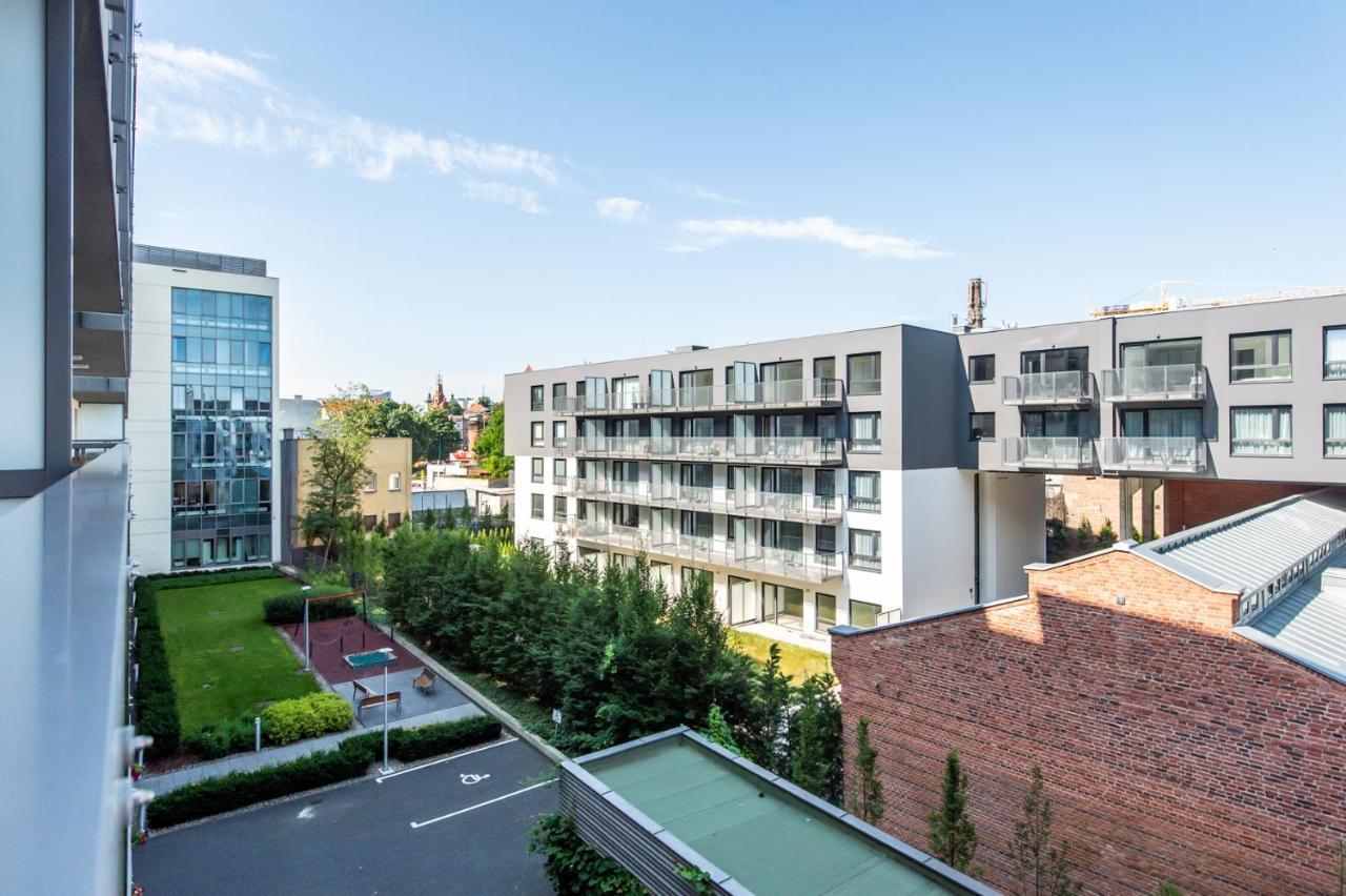 Super-Apartamenty Presidential Suite Poznan Bagian luar foto